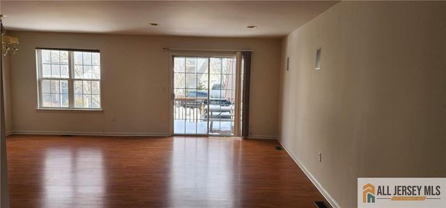 17 Rondell Lane 190, Old Bridge, NJ 08879