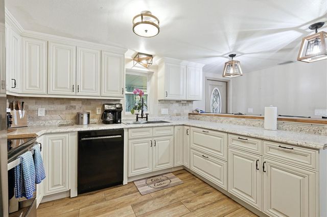 8362 PELICAN ROAD, Englewood, FL 34224