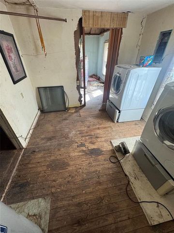 1845 W Midland Street, Shawnee, OK 74804