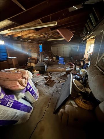 1845 W Midland Street, Shawnee, OK 74804