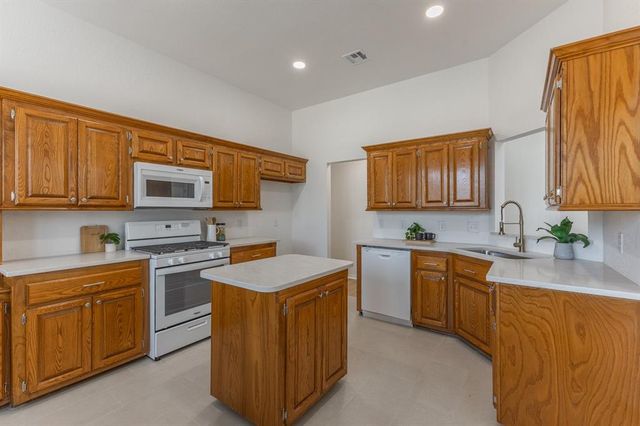8901 Woodbend Drive, Oklahoma City, OK 73135