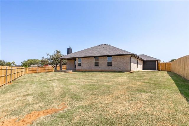 8901 Woodbend Drive, Oklahoma City, OK 73135