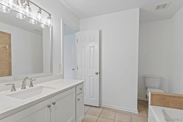 615 MAPLE Street, Clanton, AL 35045