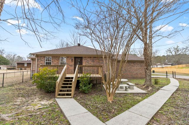 615 MAPLE Street, Clanton, AL 35045