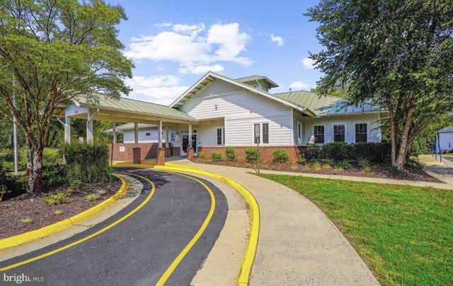 16 DABNEY CT, Fredericksburg, VA 22405