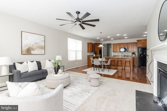 16 DABNEY CT, Fredericksburg, VA 22405