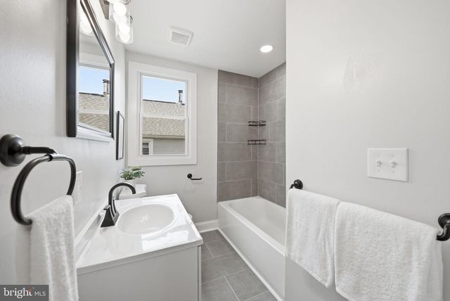 4707 WOODLEA AVE, Baltimore, MD 21206