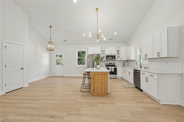 176 Old Fisher Ferry Road, Thomasville, NC 27360