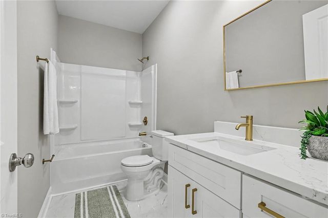 176 Old Fisher Ferry Road, Thomasville, NC 27360