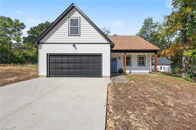 176 Old Fisher Ferry Road, Thomasville, NC 27360