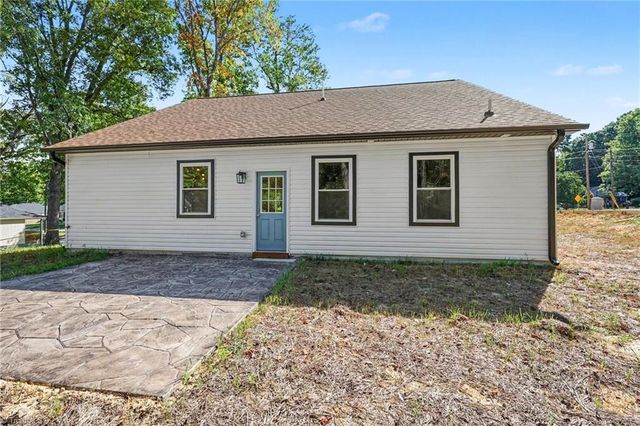 176 Old Fisher Ferry Road, Thomasville, NC 27360