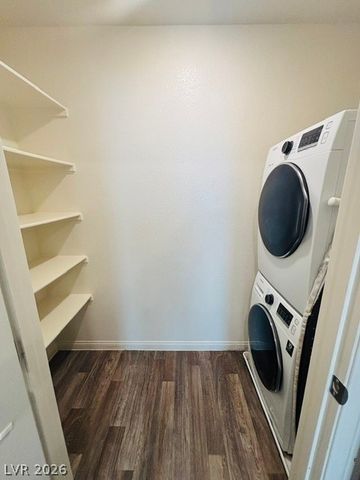 6952 Midnight Bronze Street, North Las Vegas, NV 89086