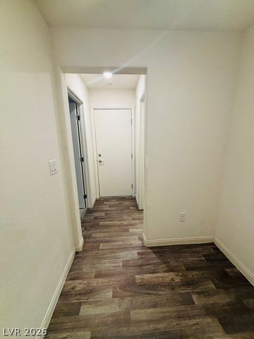 6952 Midnight Bronze Street, North Las Vegas, NV 89086