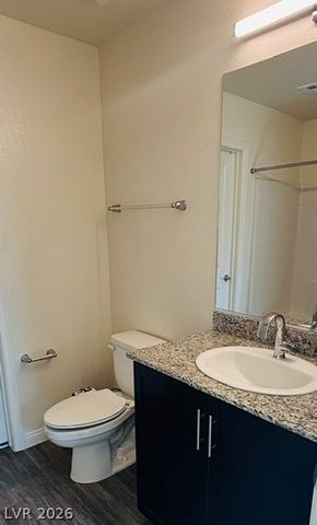 6952 Midnight Bronze Street, North Las Vegas, NV 89086