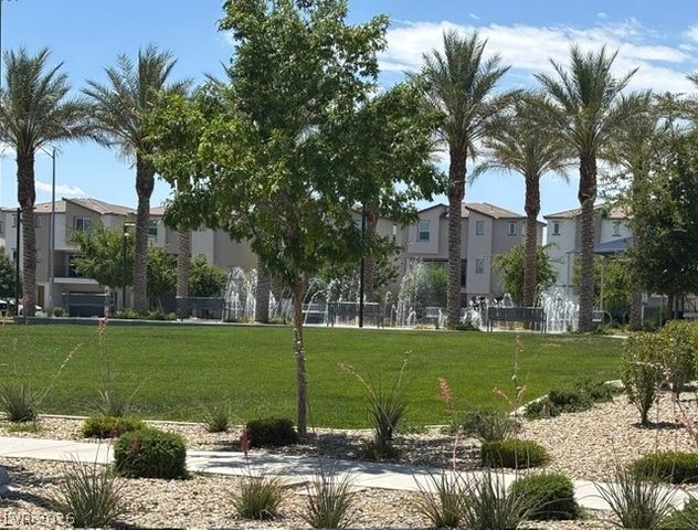 6952 Midnight Bronze Street, North Las Vegas, NV 89086