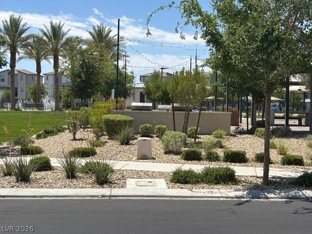 6952 Midnight Bronze Street, North Las Vegas, NV 89086