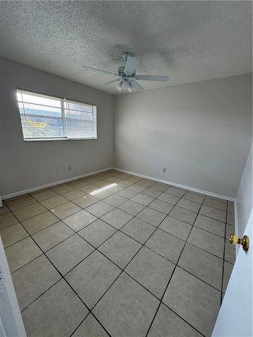 1528 43rd Avenue, Vero Beach, FL 32960