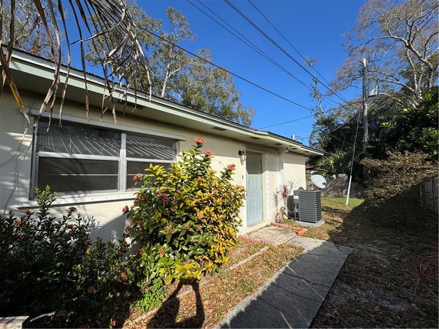 1528 43rd Avenue, Vero Beach, FL 32960