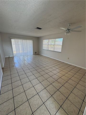 1528 43rd Avenue, Vero Beach, FL 32960