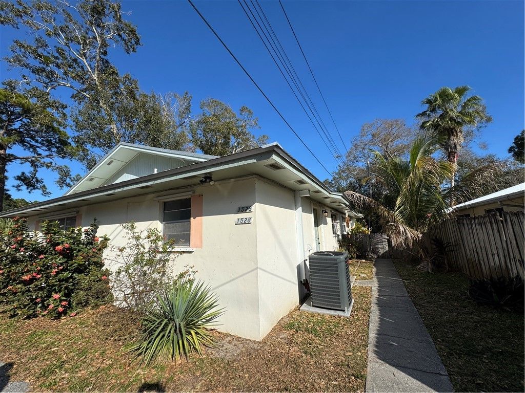 1528 43rd Avenue, Vero Beach, FL 32960