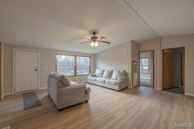 68 Beach Circle, Moscow Mills, MO 63362