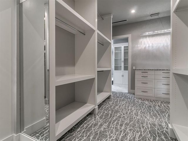 15617 Woodleaf Lane, Edmond, OK 73013
