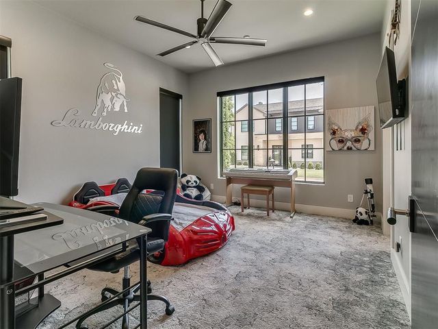 15617 Woodleaf Lane, Edmond, OK 73013