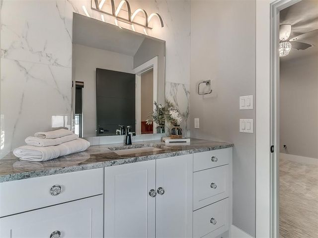 15617 Woodleaf Lane, Edmond, OK 73013