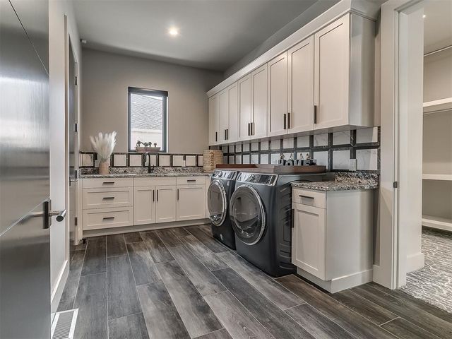 15617 Woodleaf Lane, Edmond, OK 73013