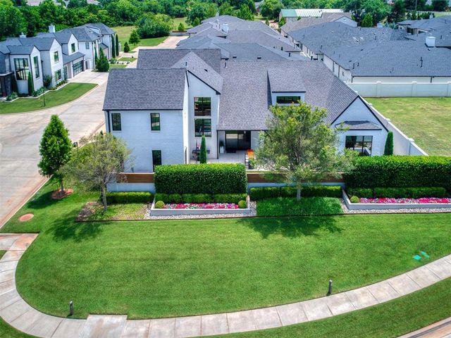 15617 Woodleaf Lane, Edmond, OK 73013