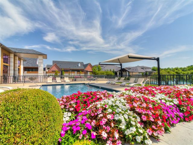15617 Woodleaf Lane, Edmond, OK 73013