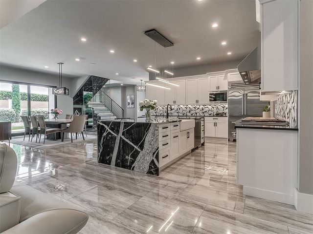 15617 Woodleaf Lane, Edmond, OK 73013