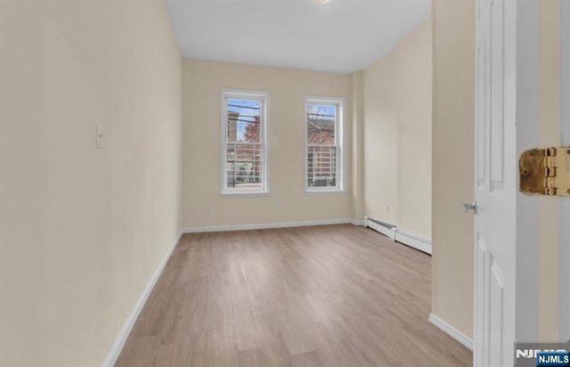 106 Peabody Place, Newark, NJ 07104