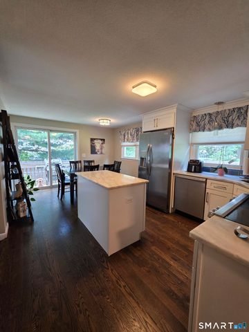 53 Canione Road, Glastonbury, CT 06033