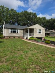 53 Canione Road, Glastonbury, CT 06033