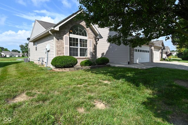 10721 Oriole Court, Indianapolis, IN 46231