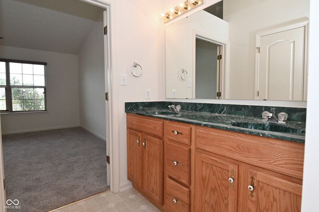 10721 Oriole Court, Indianapolis, IN 46231