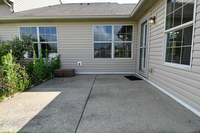 10721 Oriole Court, Indianapolis, IN 46231