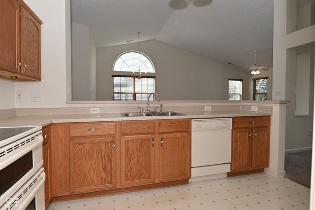10721 Oriole Court, Indianapolis, IN 46231
