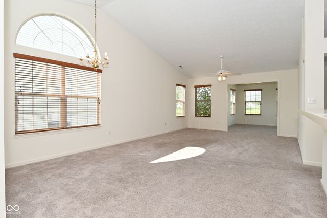 10721 Oriole Court, Indianapolis, IN 46231
