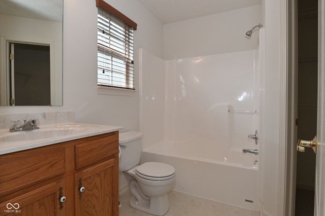 10721 Oriole Court, Indianapolis, IN 46231