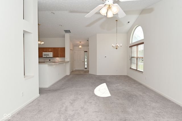 10721 Oriole Court, Indianapolis, IN 46231