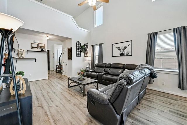 232 Gidran TRL, Georgetown, TX 78626