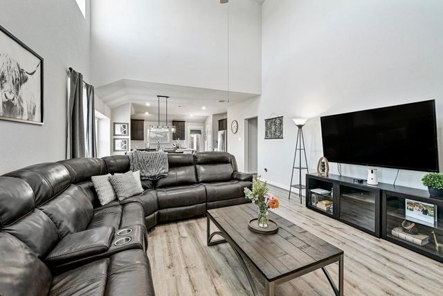 232 Gidran TRL, Georgetown, TX 78626