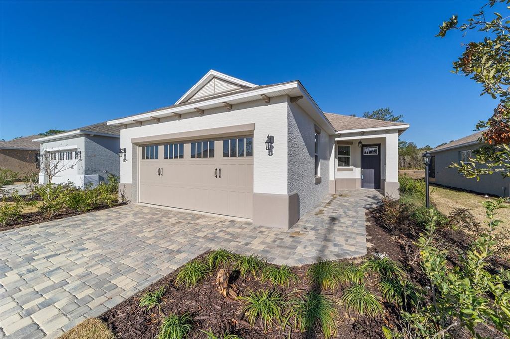 Image 5 of property listing at 9690 SW 108TH TERRACE ROAD, Ocala, FL 34481