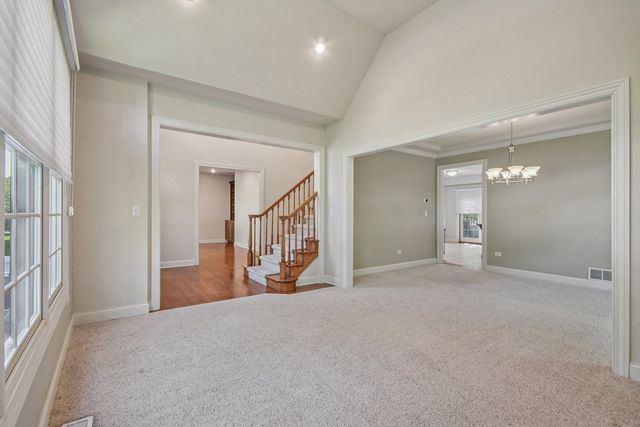 27W327 Williams Street, Winfield, IL 60190