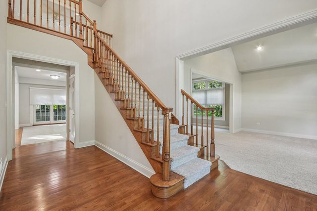 27W327 Williams Street, Winfield, IL 60190