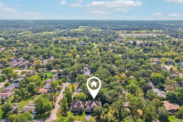 27W327 Williams Street, Winfield, IL 60190