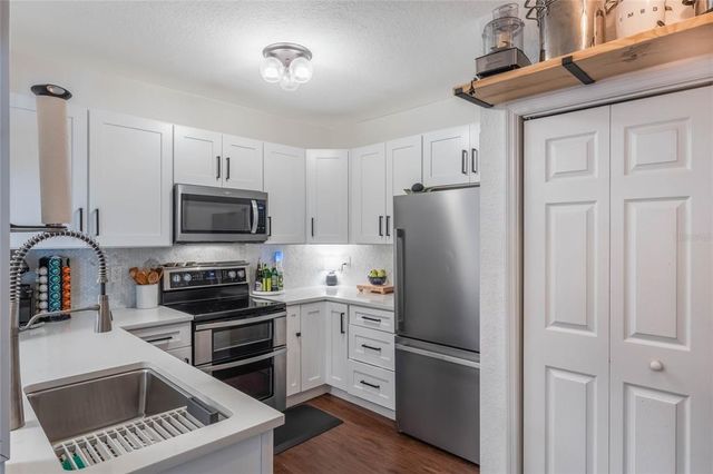 206 E SOUTH STREET 6031, Orlando, FL 32801