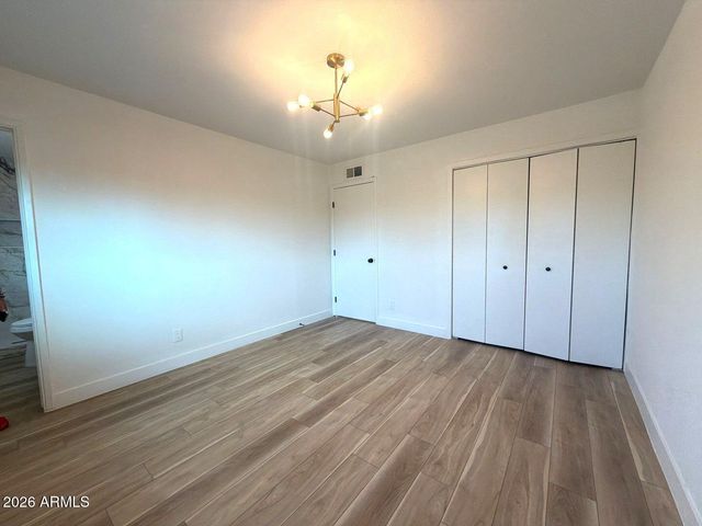 3529 W STELLA Lane, Phoenix, AZ 85019